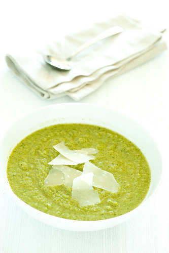 broccoli-parmesan-soup-642958l2 - Nourish Northwest